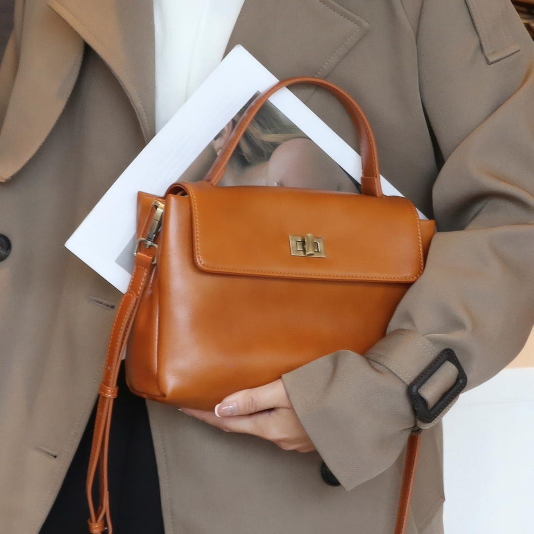 Evora Shoulder Bag