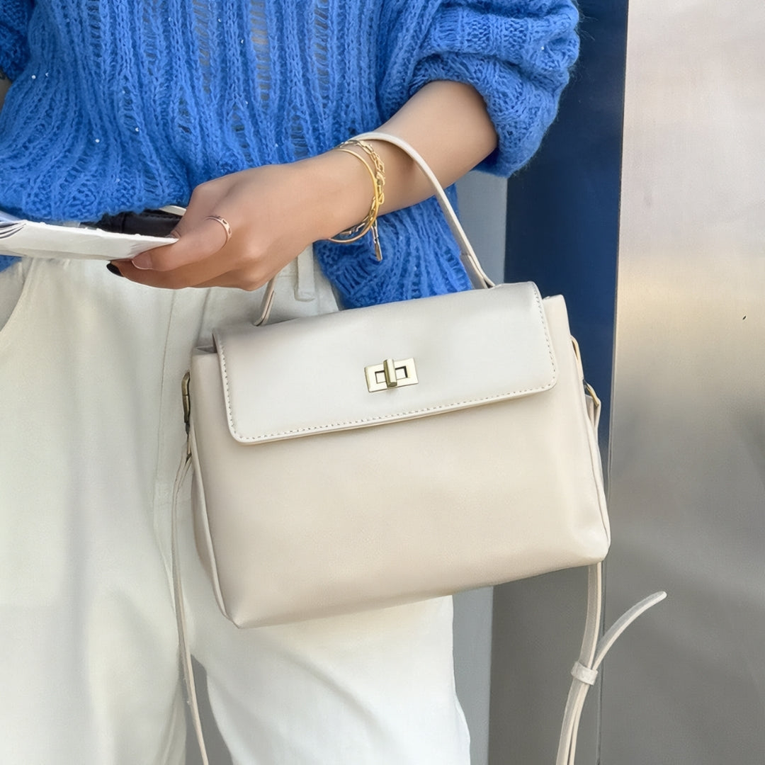 Evora Shoulder Bag