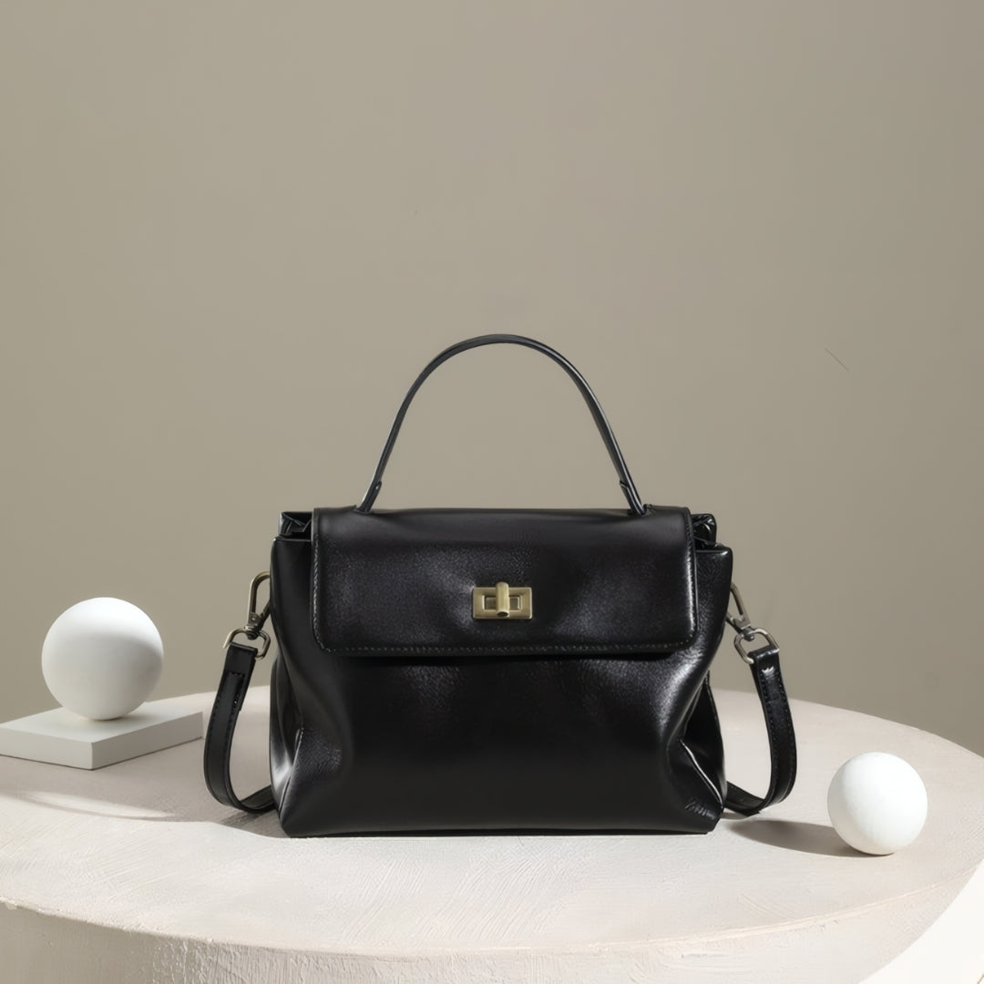 Evora Shoulder Bag