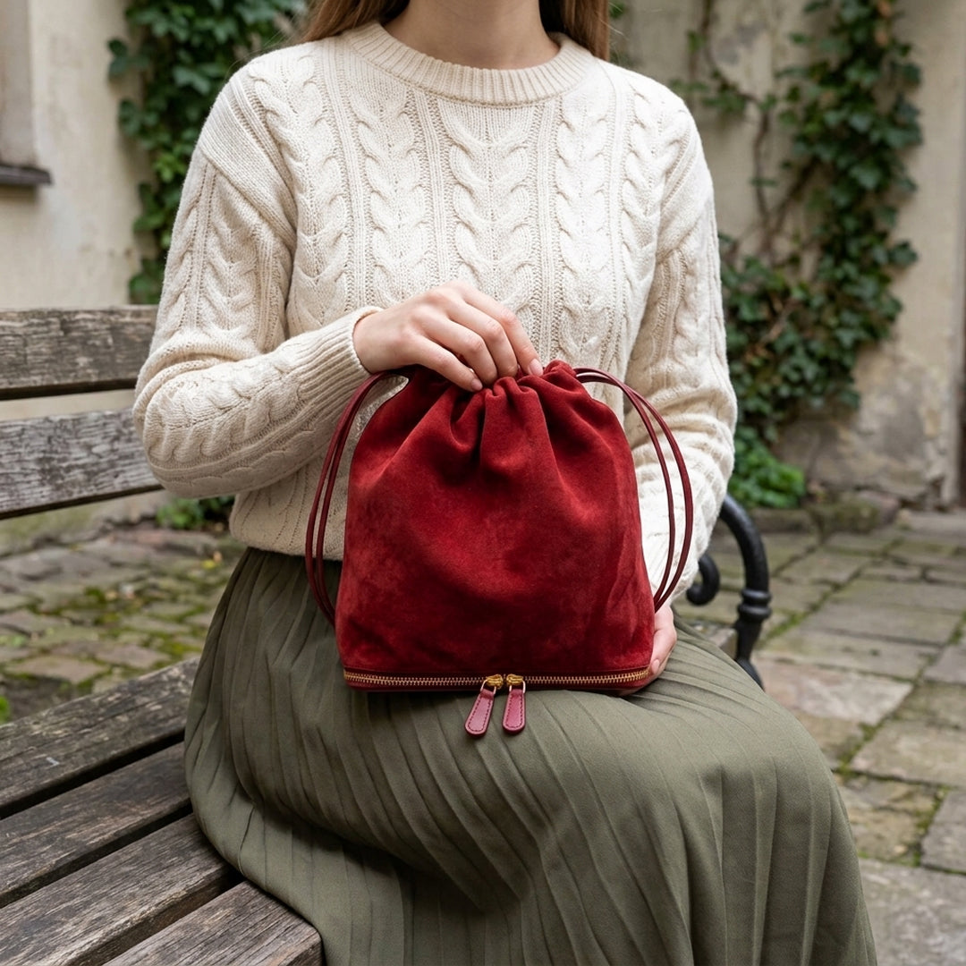 Ysolde Shoulder Bag