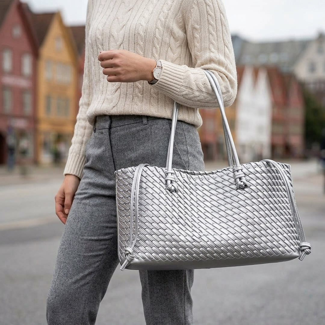 Aveline Medium Tote Bag