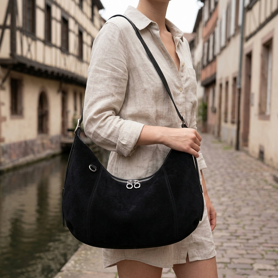Cassandrine Shoulder Bag