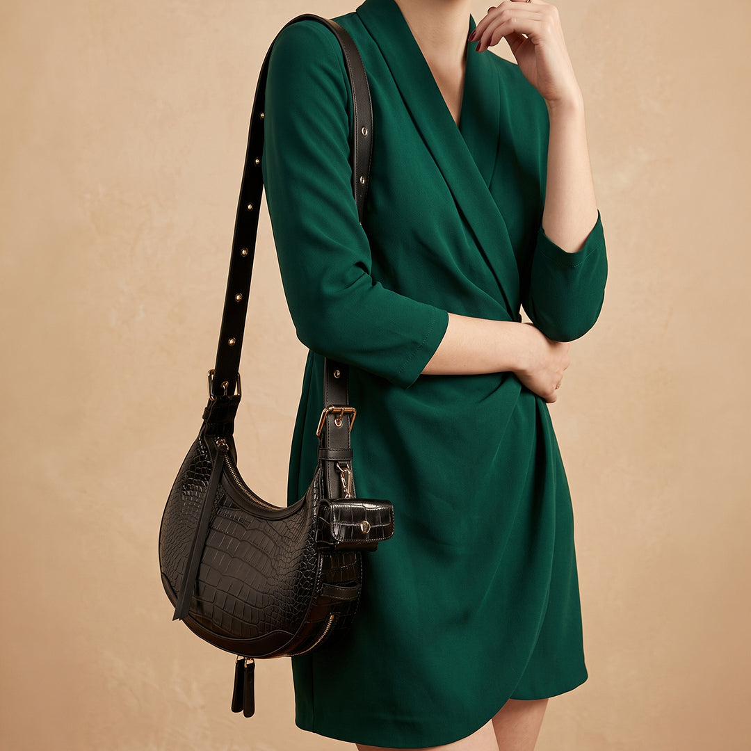 Cataleya Shoulder Bag
