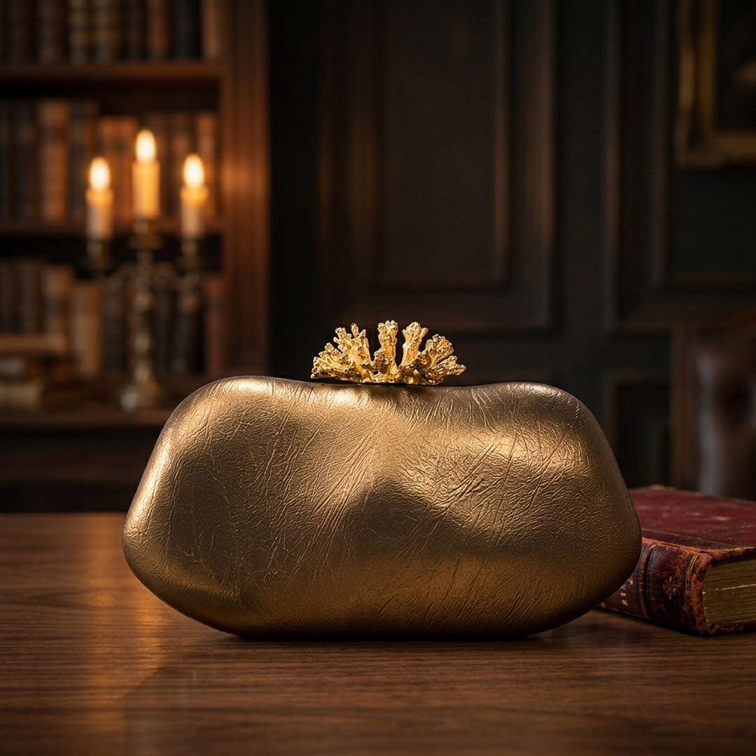 Coraline Sculpted Clutch