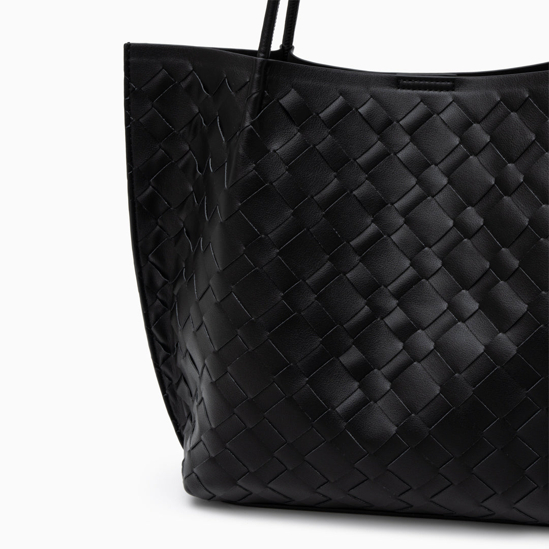 Mila Woven Shoulder Bag