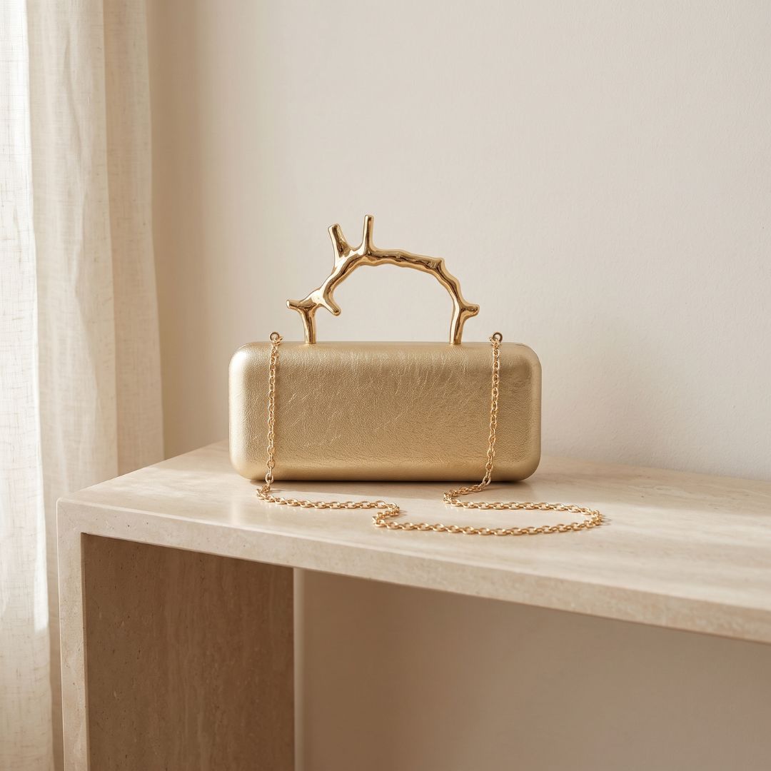 Delphine Box Clutch