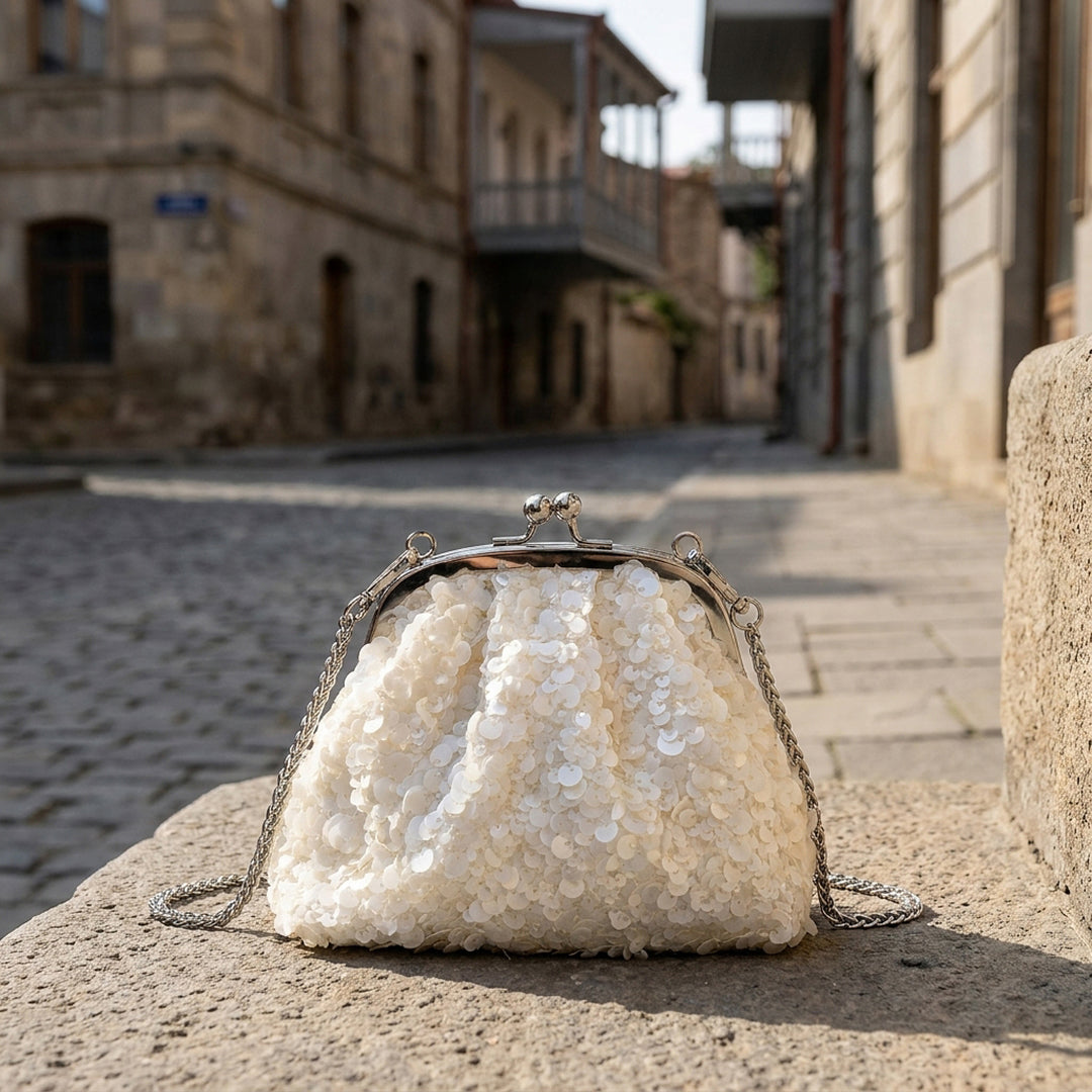 Guinevere Kiss-Lock Clutch