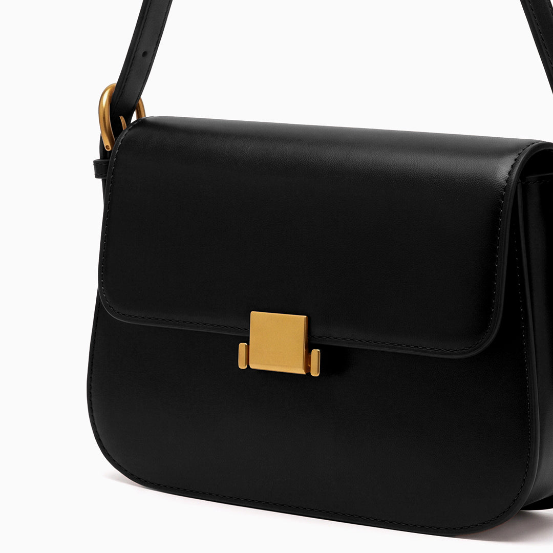 Ilaria Shoulder Bag