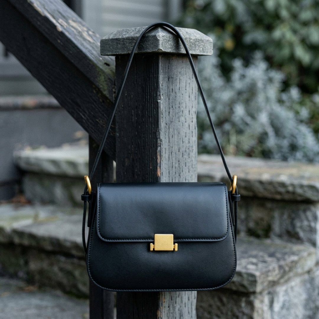 Ilaria Shoulder Bag