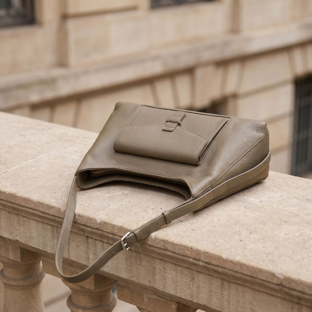 Sandra Shoulder Bag