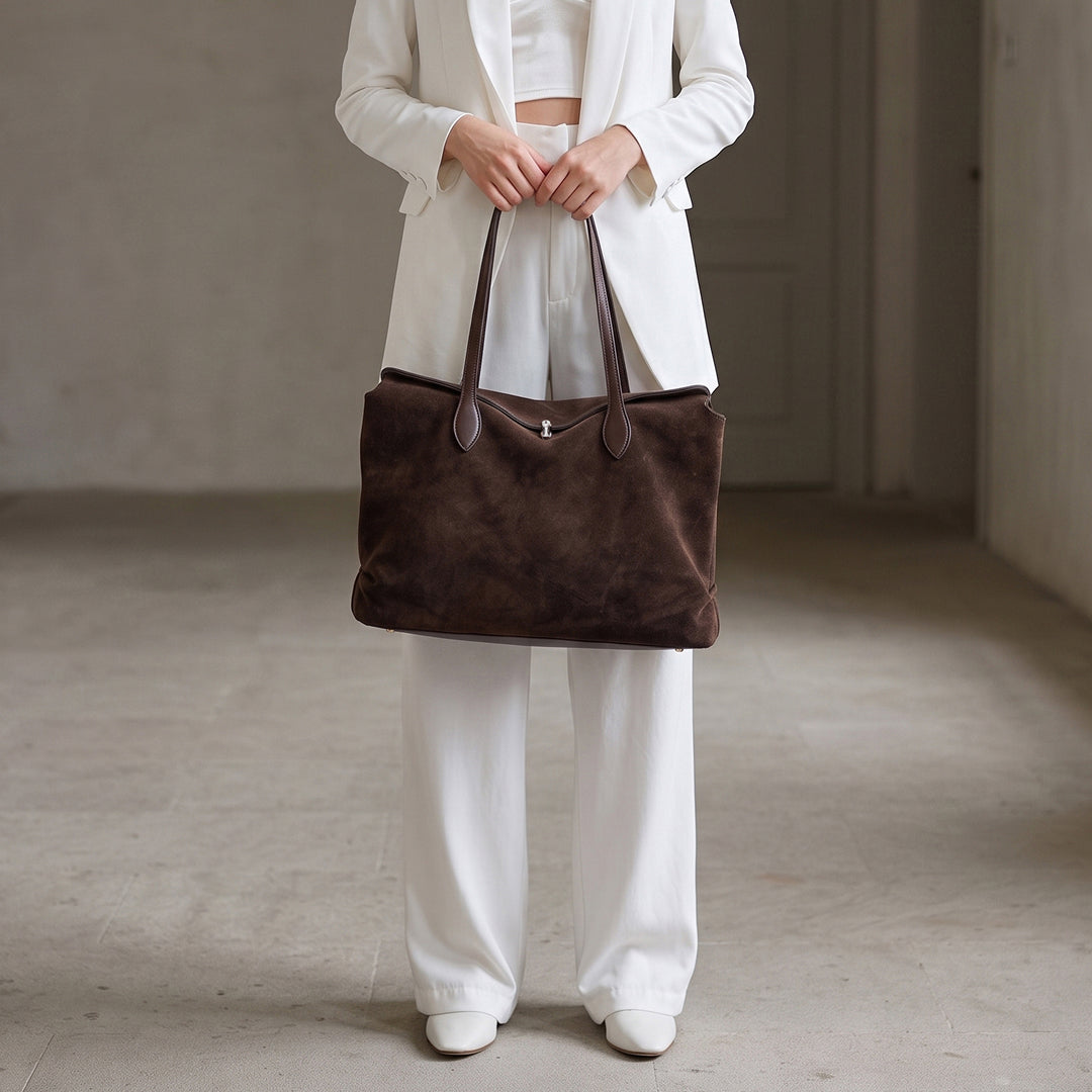 Perrine Shoulder Bag
