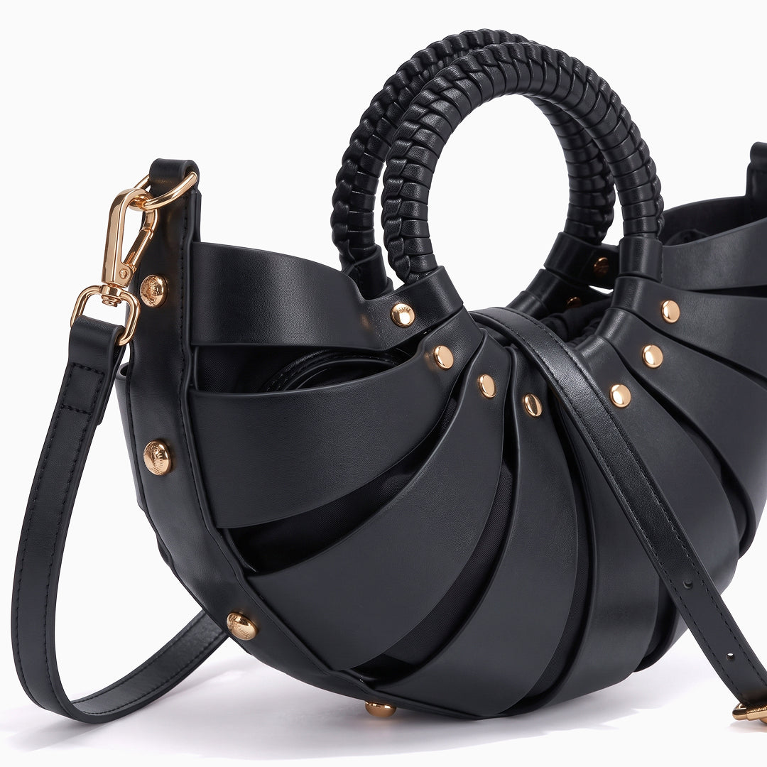 Théodalie Matte Shoulder Bag