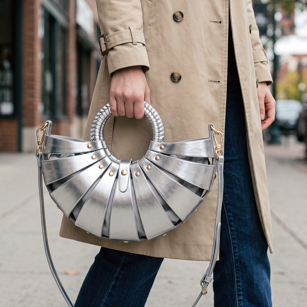 Théodalie Matte Shoulder Bag