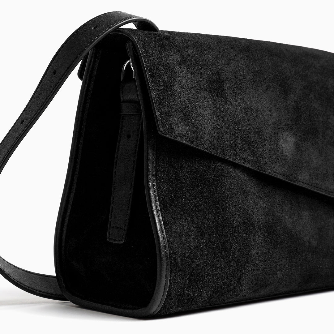 Théovine Shoulder Bag